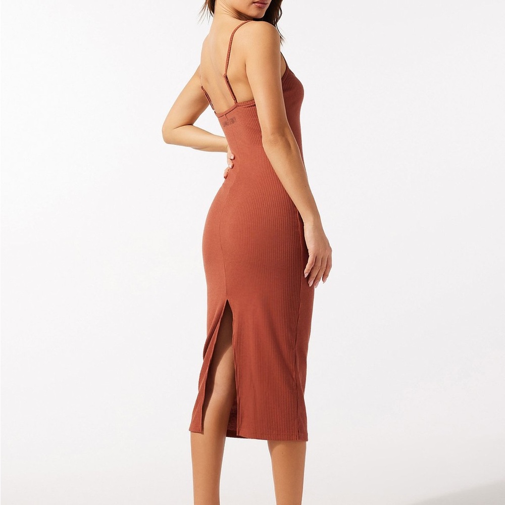 Savage X Fenty Essential Rib Midi Dress in Smoky Brown size Small
